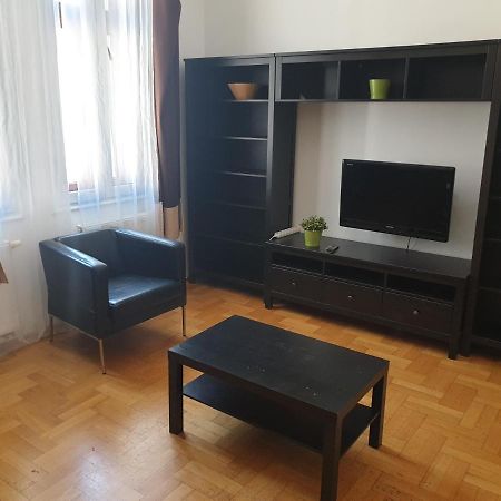 Cozy Downtown Apartment Budapest Eksteriør bilde